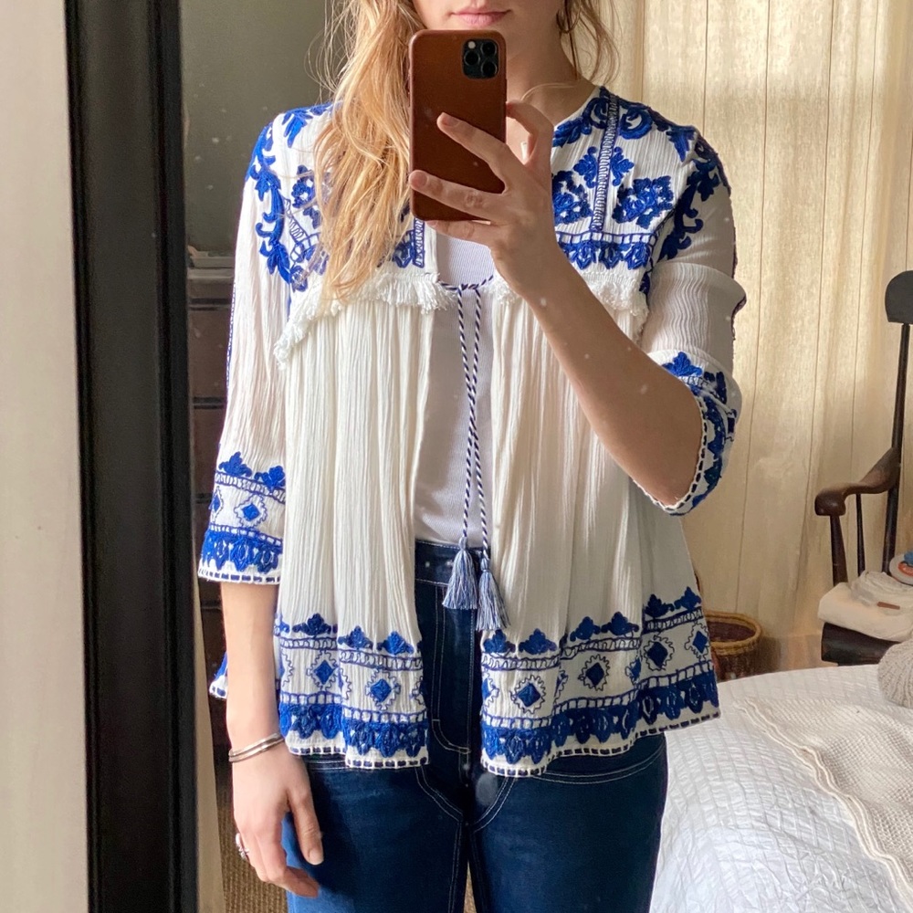 Zara Trafaluc white and blue jacket blouse